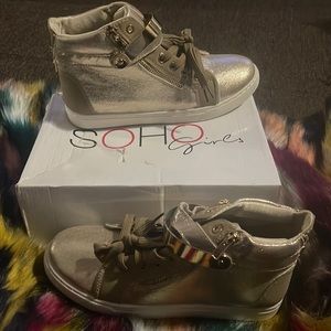 Gold glitter , soho girls boots , brand new size 8.5